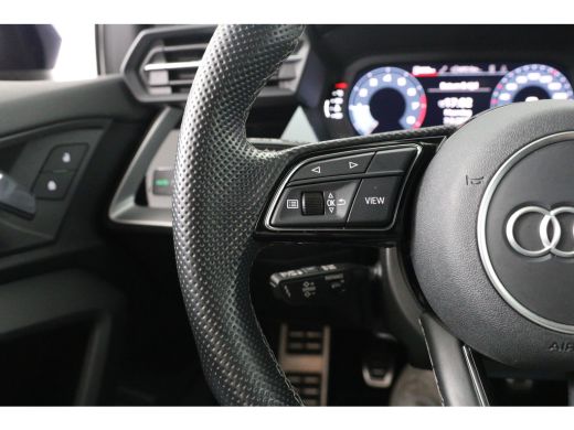 Audi A3 Sportback 35 TFSI S edition | 1e Eigenaar! | Dealer Onderhouden! | Virtual | Camera | LED | Clima... ActivLease financial lease