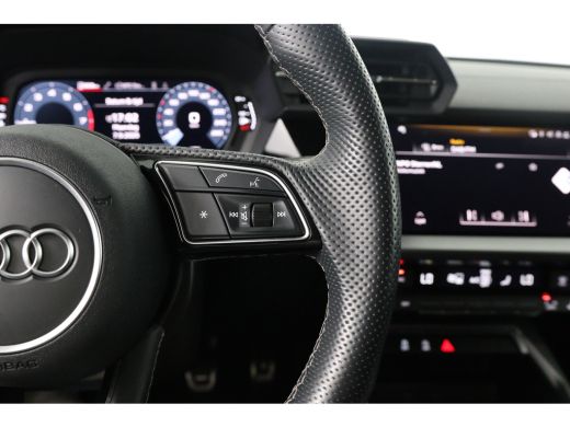 Audi A3 Sportback 35 TFSI S edition | 1e Eigenaar! | Dealer Onderhouden! | Virtual | Camera | LED | Clima... ActivLease financial lease