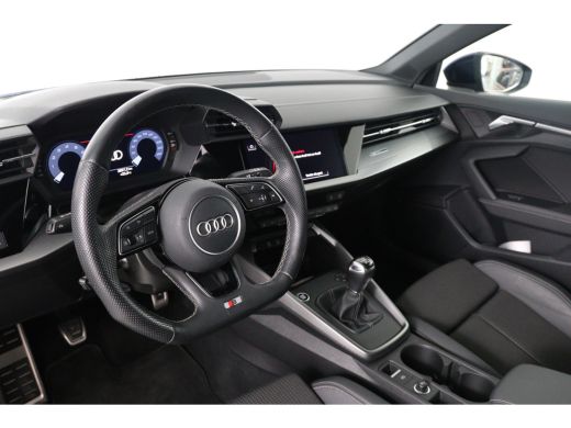 Audi A3 Sportback 35 TFSI S edition | 1e Eigenaar! | Dealer Onderhouden! | Virtual | Camera | LED | Clima... ActivLease financial lease