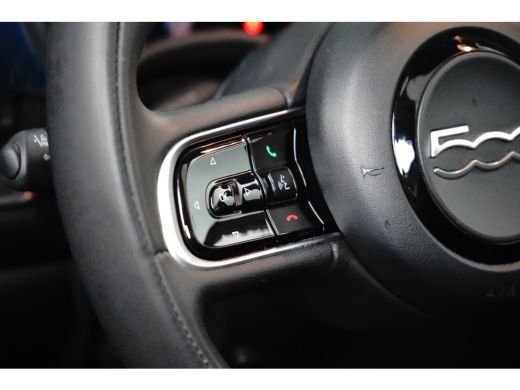 Fiat 500e 42 kwh 120 pk | SOH 92,5% | Stoelverwarming | Apple Carplay | Cruise control | ActivLease financial lease