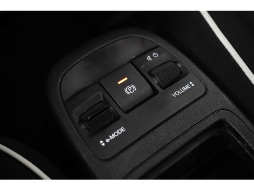 Fiat 500e 42 kwh 120 pk | SOH 92,5% | Stoelverwarming | Apple Carplay | Cruise control | ActivLease financial lease