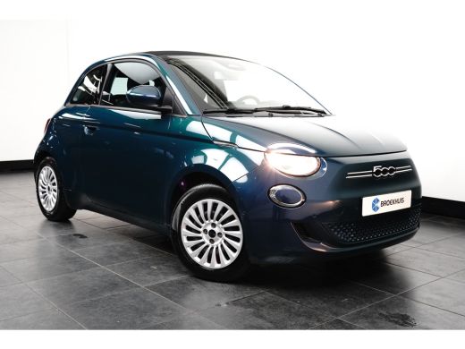 Fiat 500e 42 kwh 120 pk | SOH 92,5% | Stoelverwarming | Apple Carplay | Cruise control | ActivLease financial lease