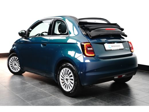 Fiat 500e 42 kwh 120 pk | SOH 92,5% | Stoelverwarming | Apple Carplay | Cruise control | ActivLease financial lease