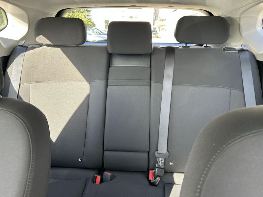 Hyundai Kona 1.6 GDI HEV Comfort | Cruise Control | Apple Carplay | Cruise Control  | Climate Control | Parkee... ActivLease financial lease