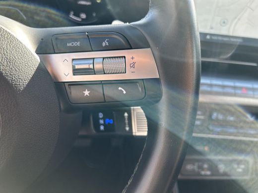 Hyundai Kona 1.6 GDI HEV Comfort | Cruise Control | Apple Carplay | Cruise Control  | Climate Control | Parkee... ActivLease financial lease