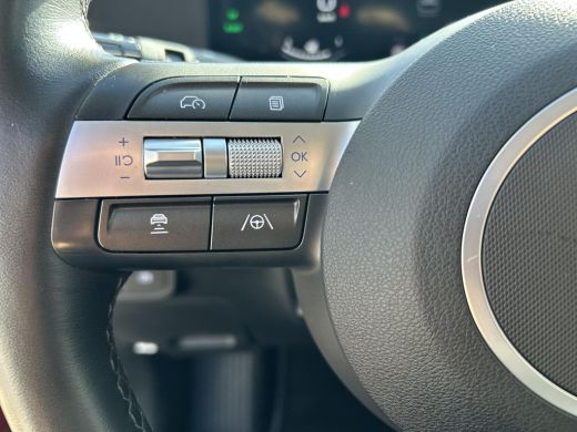 Hyundai Kona 1.6 GDI HEV Comfort | Cruise Control | Apple Carplay | Cruise Control  | Climate Control | Parkee... ActivLease financial lease