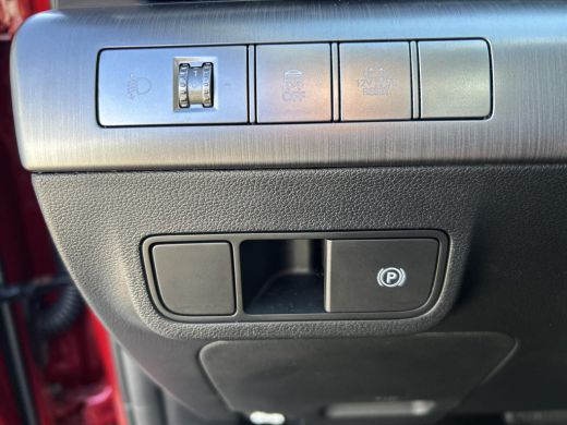 Hyundai Kona 1.6 GDI HEV Comfort | Cruise Control | Apple Carplay | Cruise Control  | Climate Control | Parkee... ActivLease financial lease