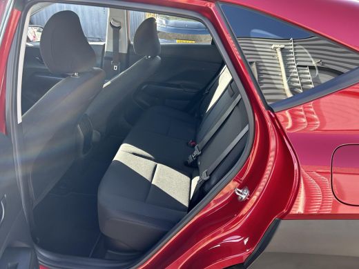 Hyundai Kona 1.6 GDI HEV Comfort | Cruise Control | Apple Carplay | Cruise Control  | Climate Control | Parkee... ActivLease financial lease