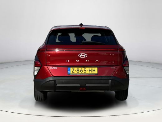 Hyundai Kona 1.6 GDI HEV Comfort | Cruise Control | Apple Carplay | Cruise Control  | Climate Control | Parkee... ActivLease financial lease