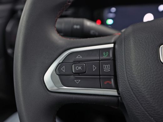 Jeep Compass 4xe 240 Plug-in Hybrid Electric Trailhawk 240Pk Automaat (PANORAMADAK, VIRTUAL COCKPIT, APPLE CAR... ActivLease financial lease