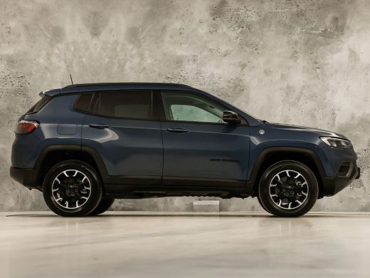 Jeep Compass 4xe 240 Plug-in Hybrid Electric Trailhawk 240Pk Automaat (PANORAMADAK, VIRTUAL COCKPIT, APPLE CAR... ActivLease financial lease