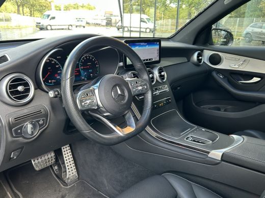 Mercedes-Benz GLC 300e AMG // Panoramadak // Memory Stoelen // 360 Camera // Carplay // Keyless Entry // Privacy Gl... ActivLease financial lease
