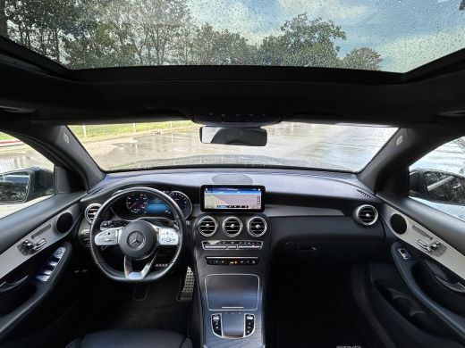 Mercedes-Benz GLC 300e AMG // Panoramadak // Memory Stoelen // 360 Camera // Carplay // Keyless Entry // Privacy Gl... ActivLease financial lease