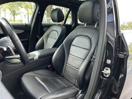 Mercedes-Benz GLC 300e AMG // Panoramadak // Memory Stoelen // 360 Camera // Carplay // Keyless Entry // Privacy Gl... ActivLease financial lease