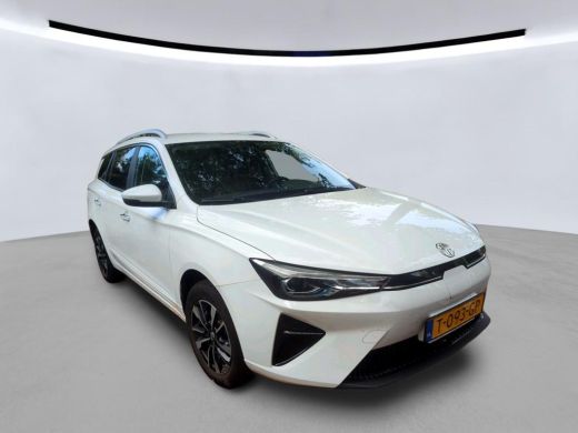 MG MG5 Long Range Comfort 61 kWh NL-AUTO | NAVI | CAMERA | LAGE STAND ActivLease financial lease