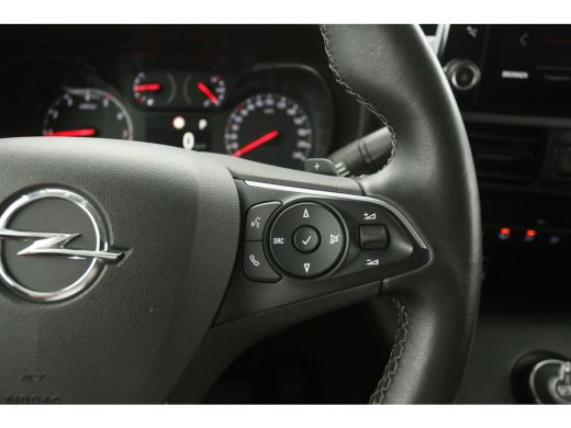 Opel Combo 1.5D L2H1 130PK | Automaat | Airco | Cruise | Carplay | Parkeersens. ActivLease financial lease