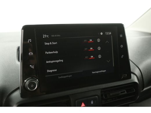 Opel Combo 1.5D L2H1 130PK | Automaat | Airco | Cruise | Carplay | Parkeersens. ActivLease financial lease