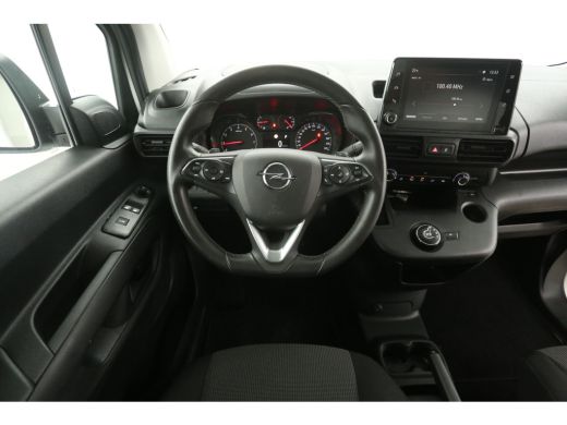 Opel Combo 1.5D L2H1 130PK | Automaat | Airco | Cruise | Carplay | Parkeersens. ActivLease financial lease