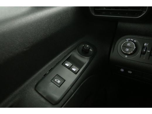 Opel Combo 1.5D L2H1 130PK | Automaat | Airco | Cruise | Carplay | Parkeersens. ActivLease financial lease