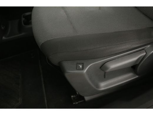 Opel Combo 1.5D L2H1 130PK | Automaat | Airco | Cruise | Carplay | Parkeersens. ActivLease financial lease