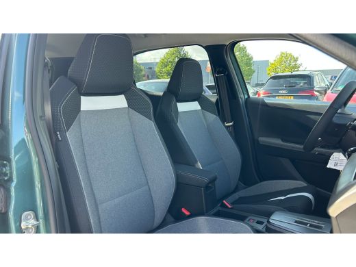 Opel Frontera GS - Electric | 11 kW boordlader | 17" Lichtmetalen velgen in Zwart met 215/60 R17 banden | Achte... ActivLease financial lease