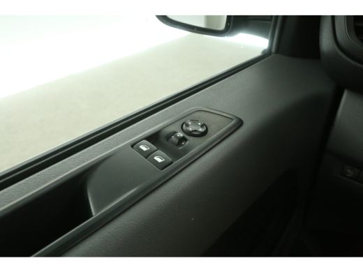 Opel Vivaro CDTI L3H1 | Airco | Cruise | 3 Zits | Parkeersensoren | Kasten ActivLease financial lease
