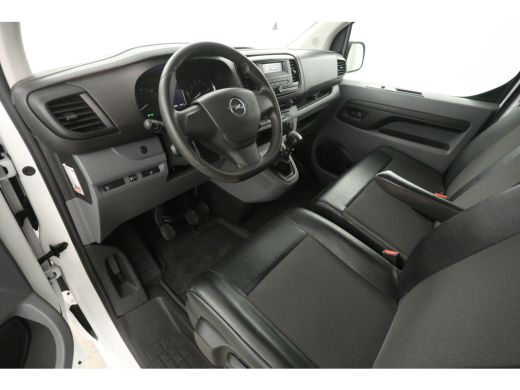 Opel Vivaro CDTI L3H1 | Airco | Cruise | 3 Zits | Parkeersensoren | Kasten ActivLease financial lease