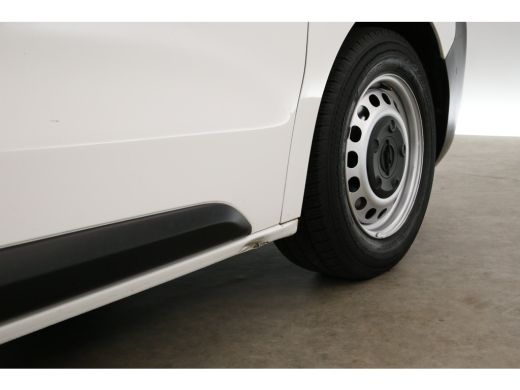 Opel Vivaro CDTI L3H1 | Airco | Cruise | 3 Zits | Parkeersensoren | Kasten ActivLease financial lease