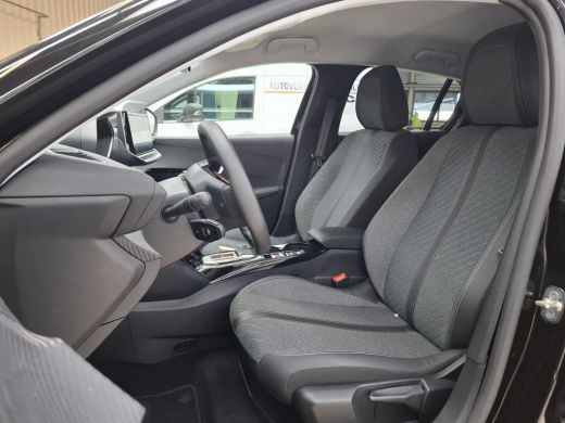Peugeot 208 ALLURE Hybrid 110 e-DCS6 | 8 JAAR GARANTIE | CAMERA VOOR + ACHTER | NAVI | LED | DRAADLOOS CARPLAY | ActivLease financial lease