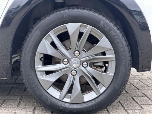 Peugeot e-208 EV Active Pack 50 kWh NL-AUTO | NAVI | ECC ActivLease financial lease