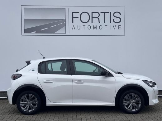 Peugeot e-208 EV Active Pack 50 kWh NL-AUTO | NAVI | ECC ActivLease financial lease