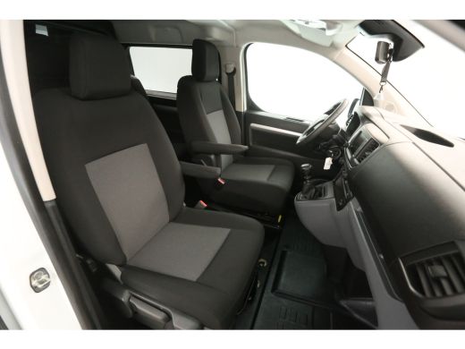 Peugeot Expert 2.0 BlueHDI Long Premium L3H1 | Dubbele Cabine | Airco | Cruise | Camera | Trekhaak | Carplay | P... ActivLease financial lease