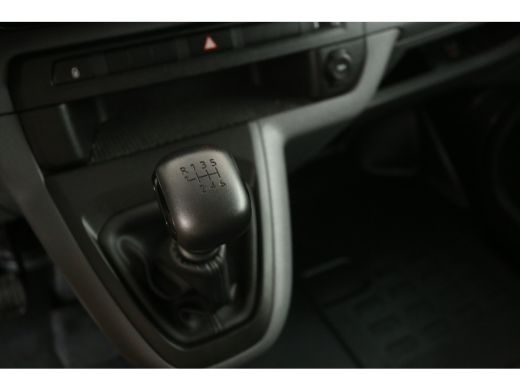 Peugeot Expert 2.0 BlueHDI Long Premium L3H1 | Dubbele Cabine | Airco | Cruise | Camera | Trekhaak | Carplay | P... ActivLease financial lease
