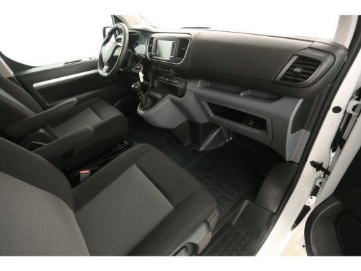 Peugeot Expert 2.0 BlueHDI Long Premium L3H1 | Dubbele Cabine | Airco | Cruise | Camera | Trekhaak | Carplay | P... ActivLease financial lease