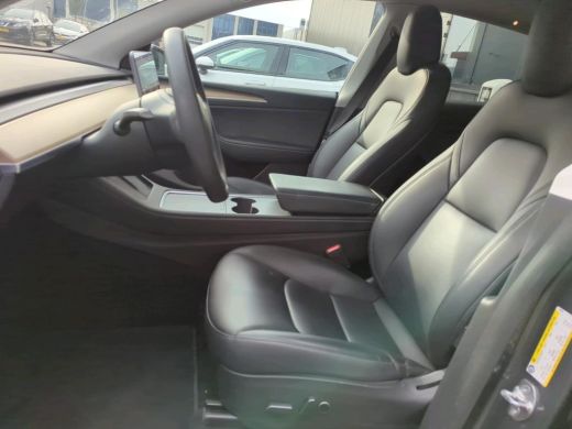 Tesla Model Y Long Range AWD 75 kWh NL-AUTO | PANODAK | LEDER | AUTOPILOT ActivLease financial lease