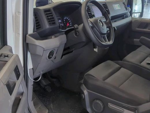Volkswagen Crafter 35 2.0 TDI L4H3 MET LAADKLEP ActivLease financial lease