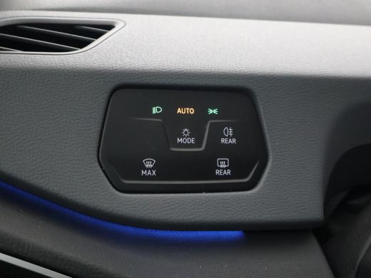 Volkswagen ID.3 PRO 58 KWH + SFEERVERLICHTING | HEAD-UP | ADAPTIVE CRUISE | 18 INCH | STOELVERW. | CARPLAY ActivLease financial lease