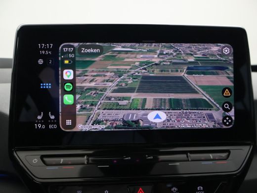 Volkswagen ID.3 PRO 58 KWH + SFEERVERLICHTING | HEAD-UP | ADAPTIVE CRUISE | 18 INCH | STOELVERW. | CARPLAY ActivLease financial lease