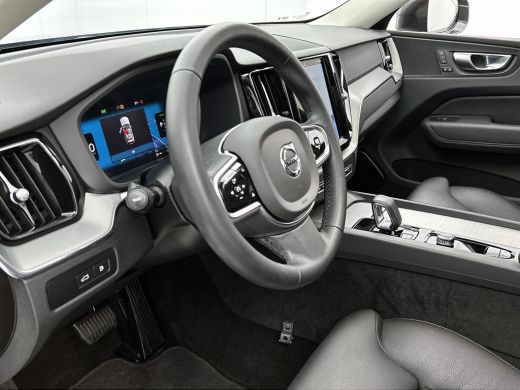 Volvo  XC60 2.0 T6 Plug-in LongRange AWD Plus Bright / Panoramadak / Pdc+Camera / NL.Auto / Stoel-Stuurverwar... ActivLease financial lease