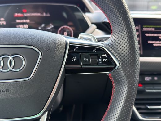 Audi e-tron GT RS 93 kWh | Premium audio installatie | 360&deg; Camera | Voorstoelen met massagefunctie en geventile... ActivLease financial lease