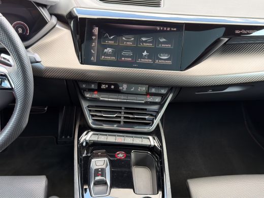 Audi e-tron GT RS 93 kWh | Premium audio installatie | 360&deg; Camera | Voorstoelen met massagefunctie en geventile... ActivLease financial lease