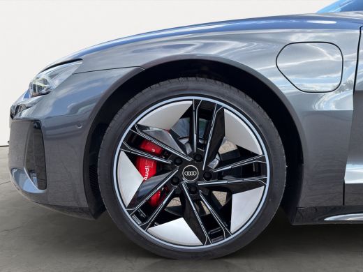 Audi e-tron GT RS 93 kWh | Premium audio installatie | 360&deg; Camera | Voorstoelen met massagefunctie en geventile... ActivLease financial lease