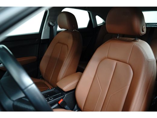 Audi Q3 45 TFSIe Pro Line | LEDER | NAVIGATIE | STOELVERW. | ADAPT. CRUISE | ELEKTR. A. KLEP | LED | 18 INCH ActivLease financial lease