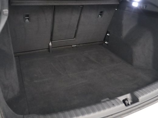 Audi Q4 Sportback e-tron | SOH 93,3% | Leder | Adaptive cruise | Stoelverwarming | Trekhaak | Camera | Park assist | Clima... ActivLease financial lease