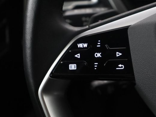 Audi Q4 Sportback e-tron | SOH 93,3% | Leder | Adaptive cruise | Stoelverwarming | Trekhaak | Camera | Park assist | Clima... ActivLease financial lease
