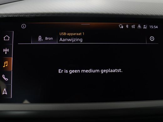 Audi Q4 Sportback e-tron | SOH 93,3% | Leder | Adaptive cruise | Stoelverwarming | Trekhaak | Camera | Park assist | Clima... ActivLease financial lease