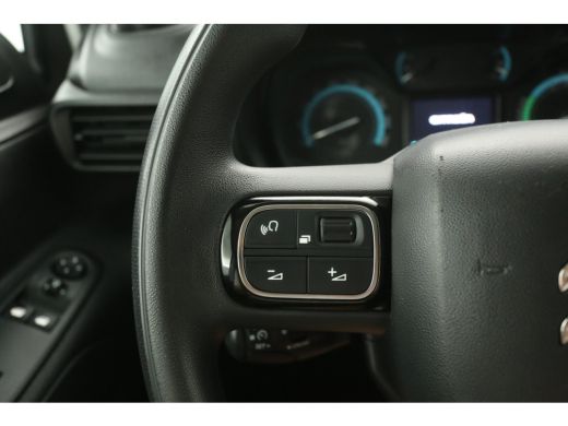Citroën &euml;-Berlingo 136PK 50 kWh | Snelladen | SOH 92% | 3 Zits | Airco | Camera | Cruise | Carplay | 2xSchuifdeur ActivLease financial lease