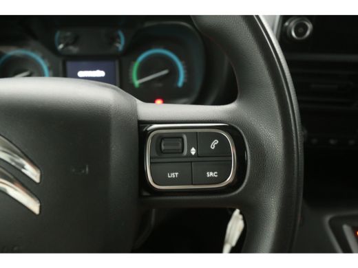 Citroën &euml;-Berlingo 136PK 50 kWh | Snelladen | SOH 92% | 3 Zits | Airco | Camera | Cruise | Carplay | 2xSchuifdeur ActivLease financial lease