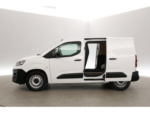 Citroën &euml;-Berlingo 136PK 50 kWh | Snelladen | SOH 92% | 3 Zits | Airco | Camera | Cruise | Carplay | 2xSchuifdeur ActivLease financial lease