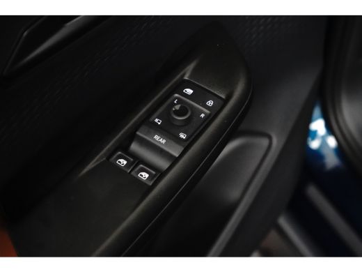 CUPRA Born Copper 62 kWh 204 pk | Achteruitrijcamera | Apple Carplay | Stoelverwarming | ActivLease financial lease